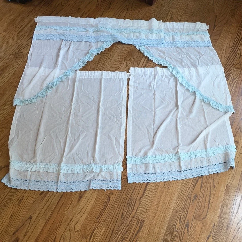 Vintage White Blue Ruffled Eyelet Lace Kitchen Cafe Curtain Set Valance Tiers